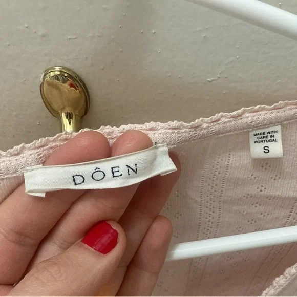 Doen Cilla pointelle tee - Picture 2 of 3